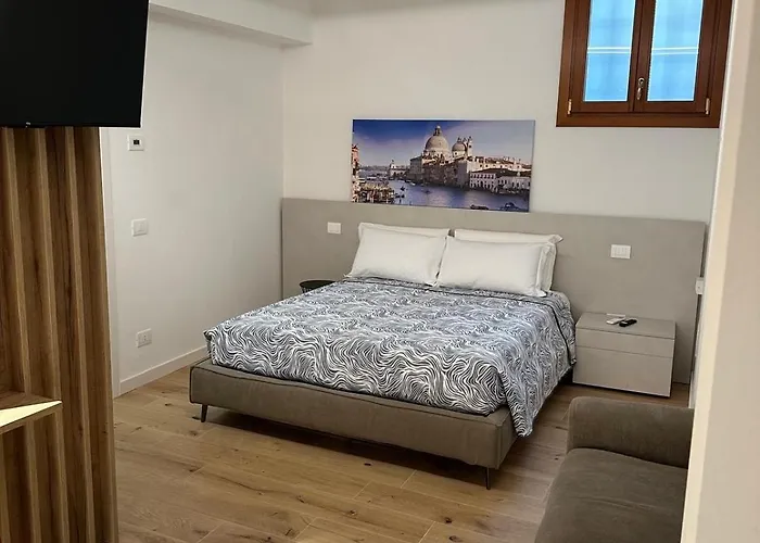 Levante House